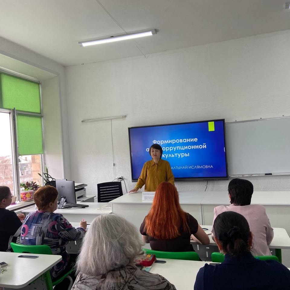 The Civil Society Center for NGOs of the Zhetisu region provides regular consultations on issues related to the activities of non-governmental organizations.