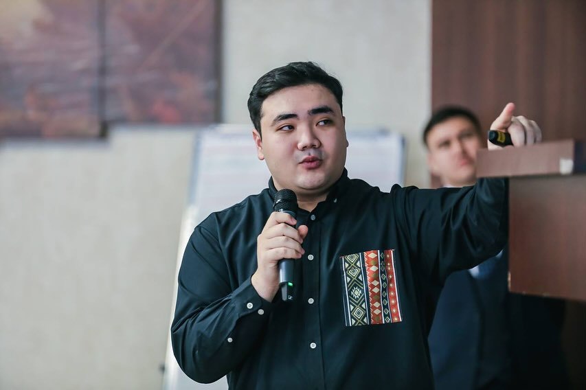 Астана қаласының ҮЕҰ Альянсы директоры Рақыш Темірлан «Mumkindikter alany» форумында белсенді қатысып, негізгі баяндама жасады.