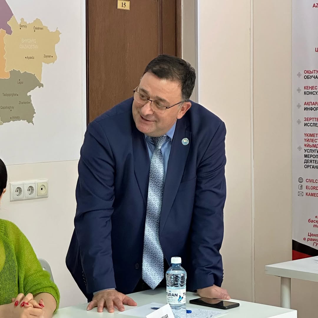 Бүгін біз сіздермен "ҮЕҰ және Қазақстан халқы Ассамблеясы: өзара іс-қимылдың пайдалы тәжірибелері"жобасы бойынша пікірталас турнирі аясында алған керемет тәжірибемізбен бөліскіміз келіп отыр