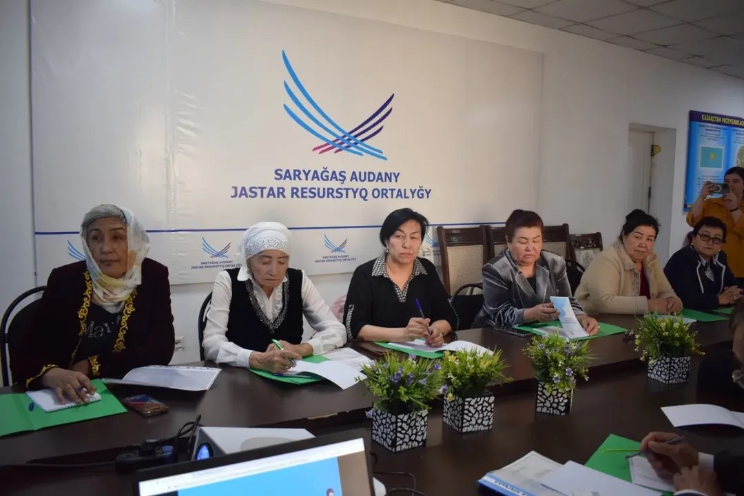 Сарыағаш ауданында ҮЕҰ үшін семинар-тренинг өтті