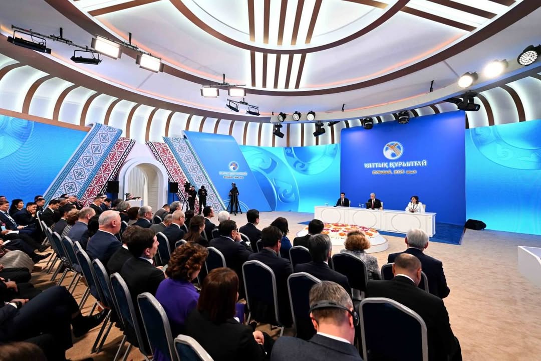 Мемлекет басшысы Ұлттық құрылтайда ҮЕҰ рөлін ерекше атап өтті