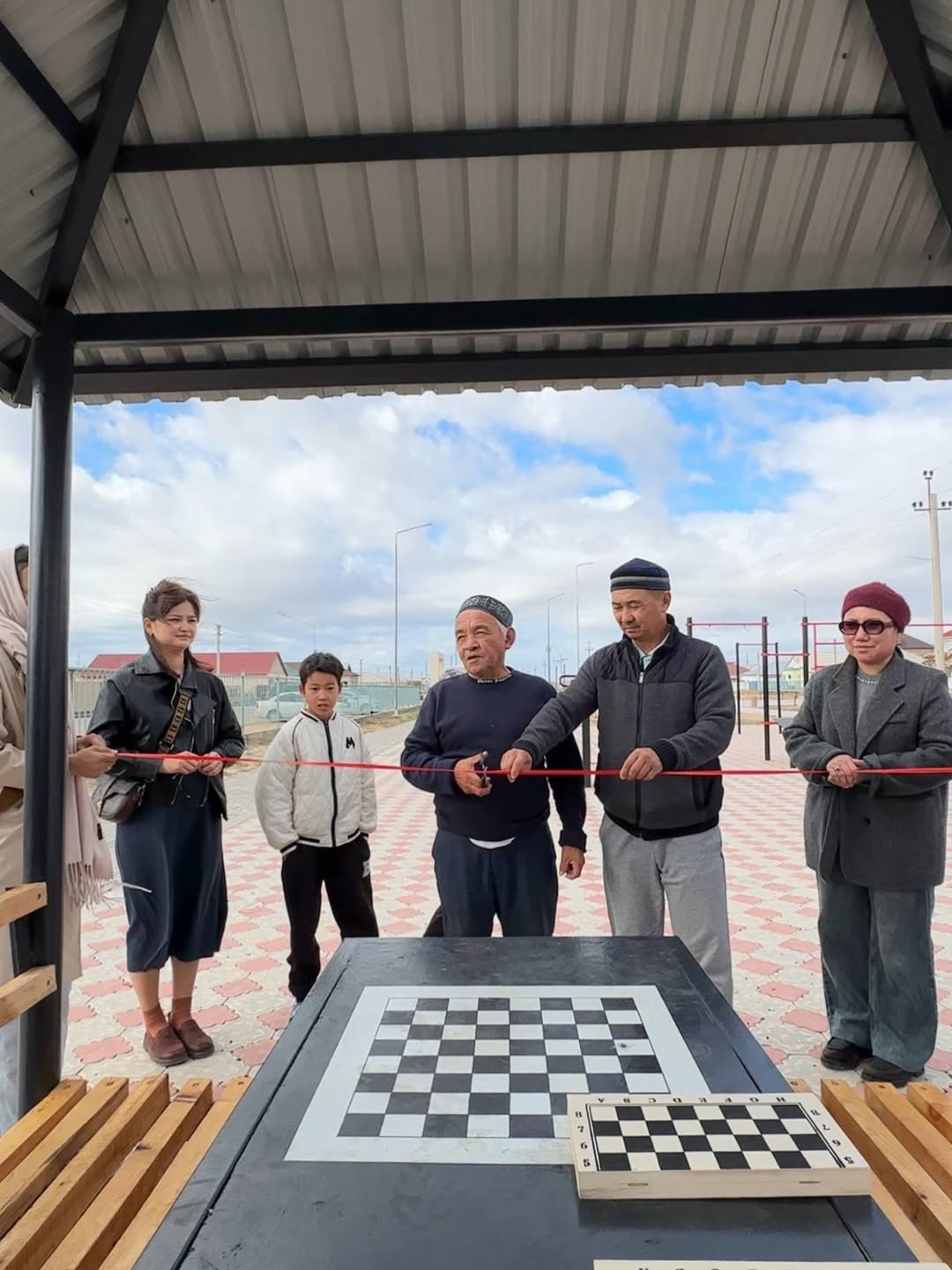 «Далаға арналған шахмат үстелі» – ауылдағы зияткерлік демалыс кеңістігі!