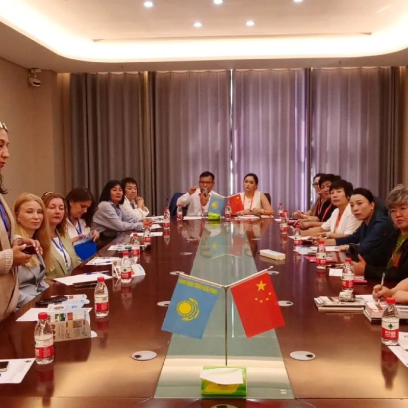 Обменный визит в Китайский культурный центр «Хоргос»