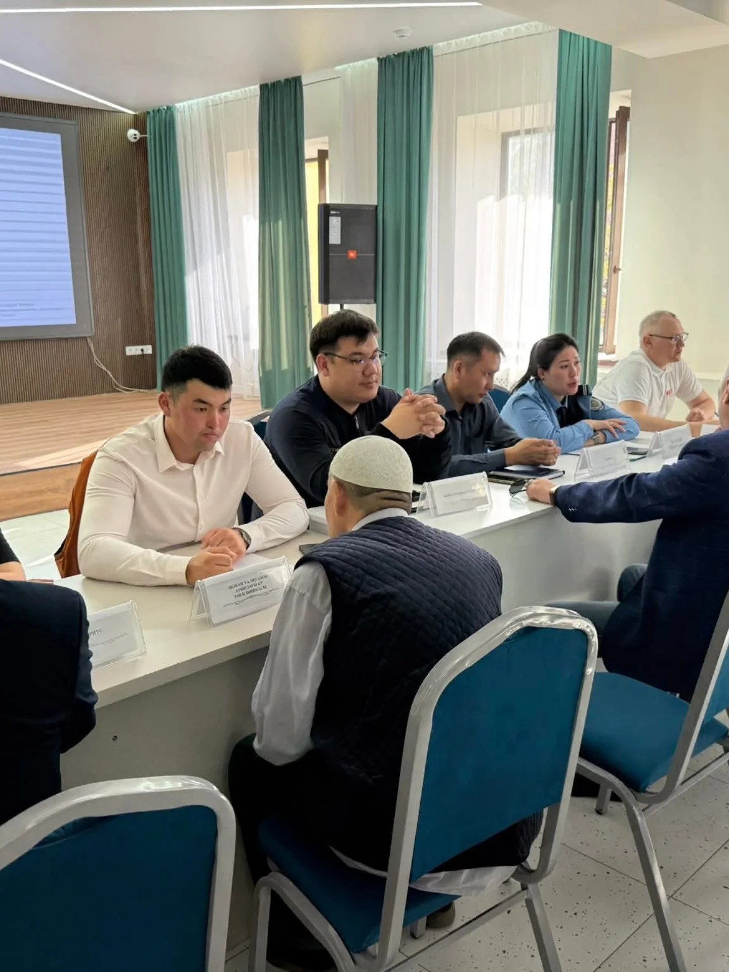 As part of the activities of the “Legal Clinic” at the Department of Law of Shokan Ualikhanov Kokshetau University, an initiative providing free legal assistance to citizens was organized jointly with the Department of Justice at the “Active Longevity Center.