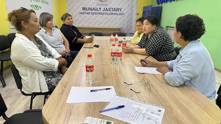 5 тамыз күні Мұнайлы ауданында мигрант қыз-келіншектермен алғашқы фокус-топтық сұхбат өтті.