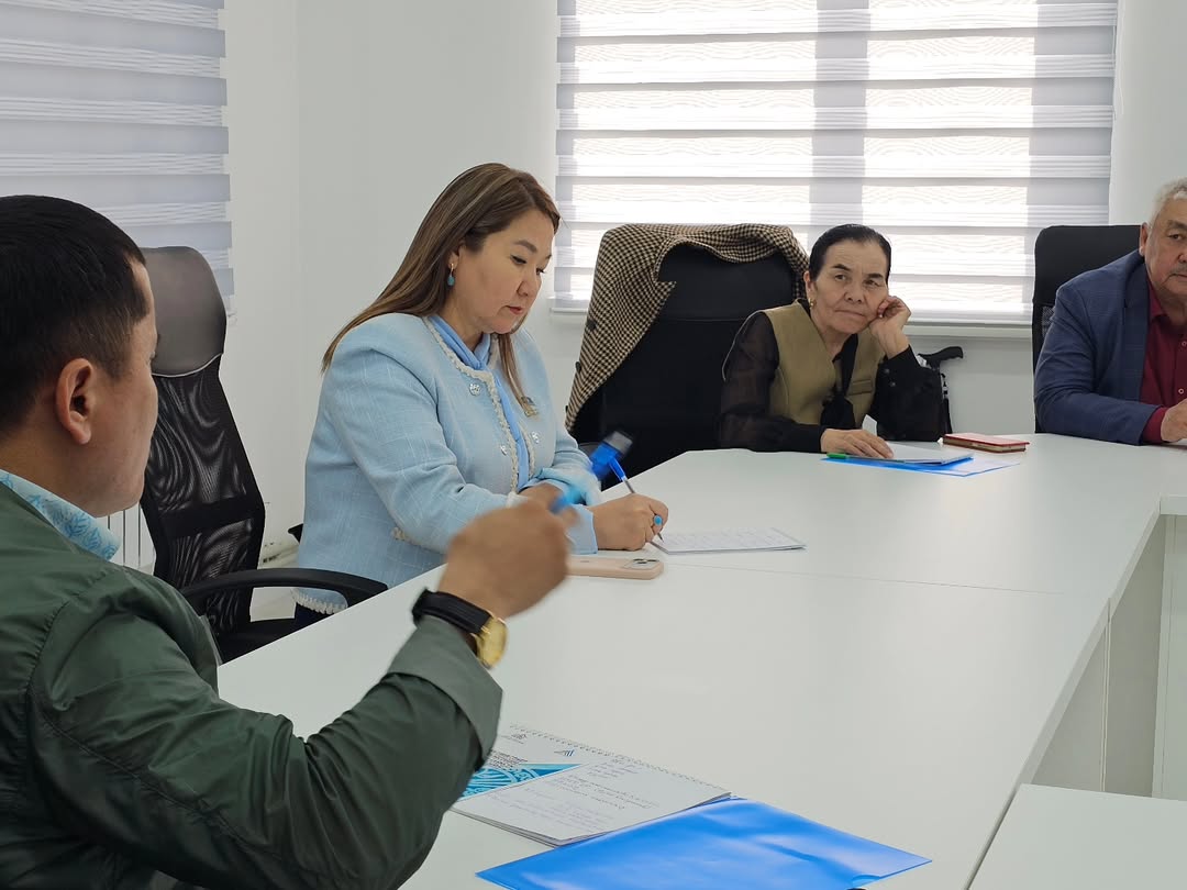 Созақ ауданында ҮЕҰ өкілдерімен кездесу өтті