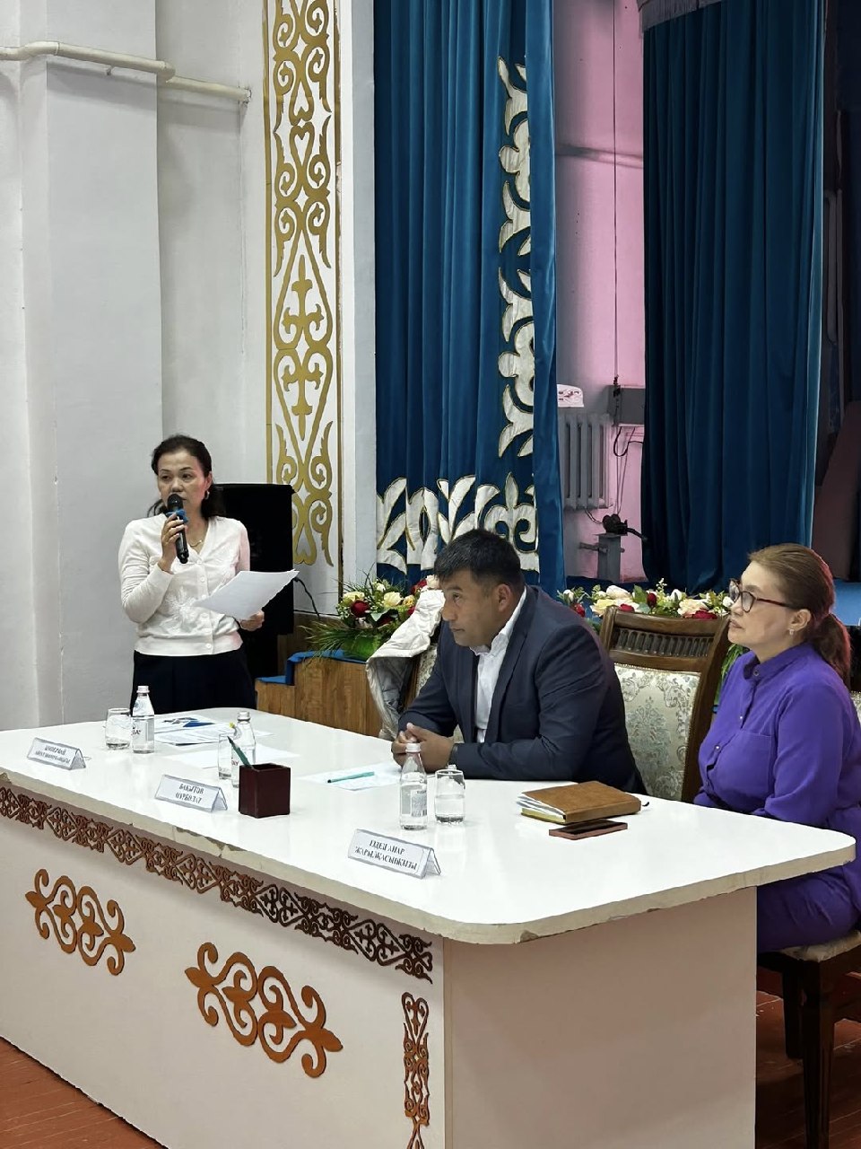 Члены областного Гражданского Альянса в рамках программы действий «Quraq» провели встречу с представителями местного сообщества в Аксаутском сельском округе.