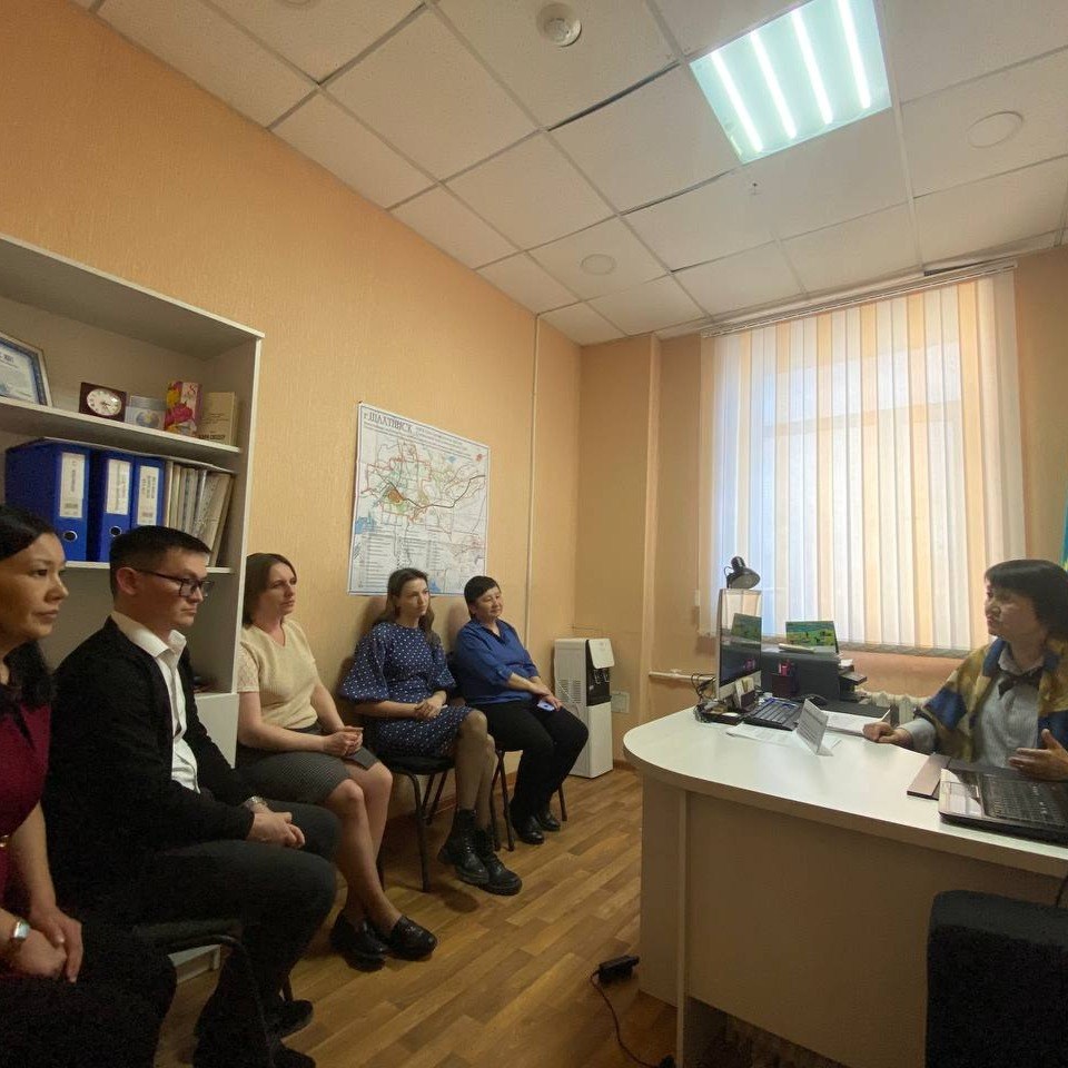 Шахтинск қаласының Жер қатынастары, сәулет және қала құрылысы бөлімінде сыбайлас жемқорлықтың алдын алу мәселелеріне арналған ақпараттық-ағартушылық кездесу өтті.