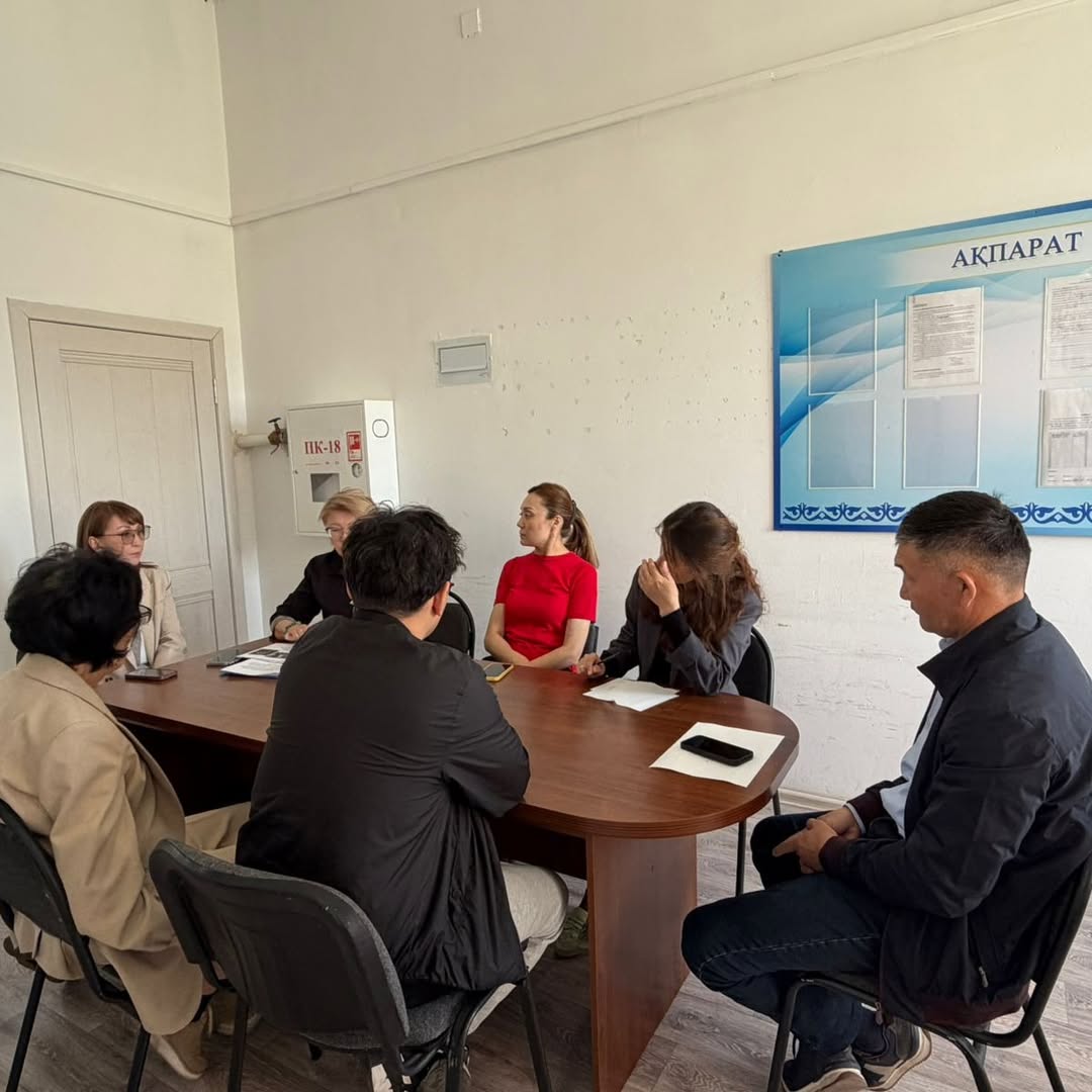 «Қарағанды қаласы тұрғындарының діни сауаттылығын арттыру жөніндегі ақпараттық-түсіндіру тобының жұмысын ұйымдастыру» жобасы аясында Қарағанды облысының дене шынықтыру және спорт басқармасына қарасты «Жекпе-жек түрлері және спорттық-бұқаралық іс-шараларды өткізу жөніндегі спорт клубы» КММ жаттықтырушы-оқытушылар құрамымен кездесу өткізілді.