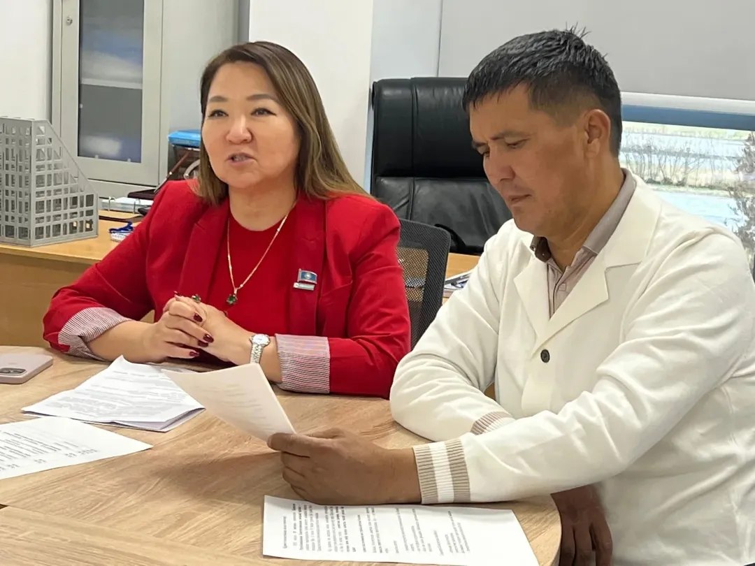 ТҮРКІСТАН ОБЛЫСЫНЫҢ АЗАМАТТЫҚ СЕКТОРЫ ЖАҢА КОНСТИТУЦИЯЛЫҚ РЕФОРМА ЖОБАСЫН ТАЛҚЫЛАДЫ