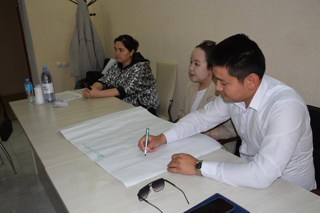 Жаңаөзен қаласында 18 мамыр 2023 жылы өткен The World Cafe (Дүниежүзілік кафе) шарасында ауылдардың маңызды мәселелері талқыланды.