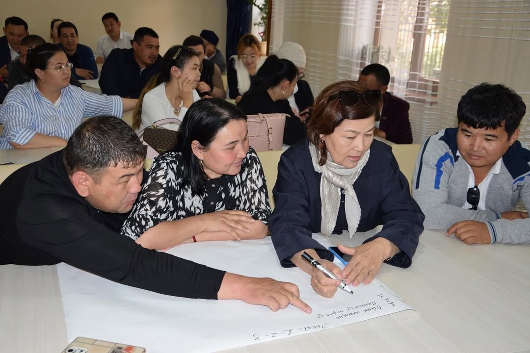 Жаңаөзен қаласында 18 мамыр 2023 жылы өткен The World Cafe (Дүниежүзілік кафе) шарасында ауылдардың маңызды мәселелері талқыланды.