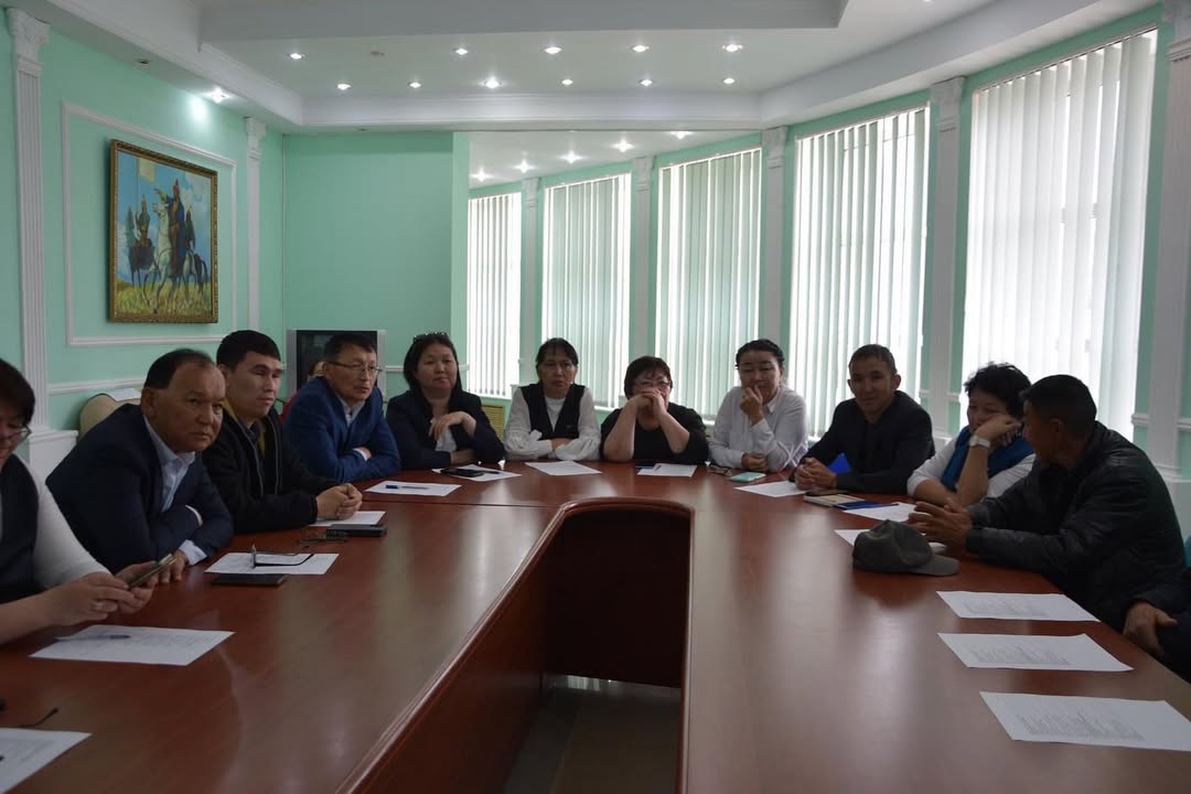 Түпқараған ауданында 2023 жылдың 5 мамырында өткен The World Cafe (Дүниежүзілік кафе) шарасында ауылдардың маңызды мәселелері талқыланды.