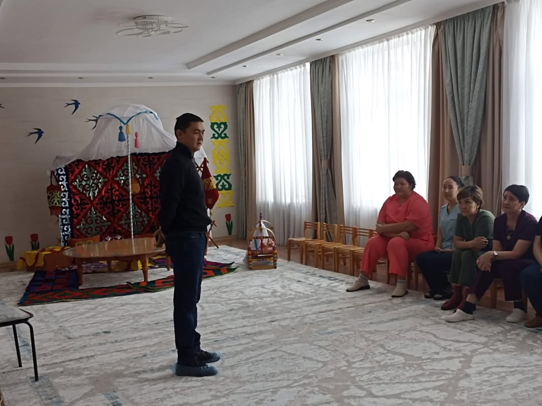 В Караганде прошла встреча по вопросам экстремизма в Доме ребёнка «Шапағат»