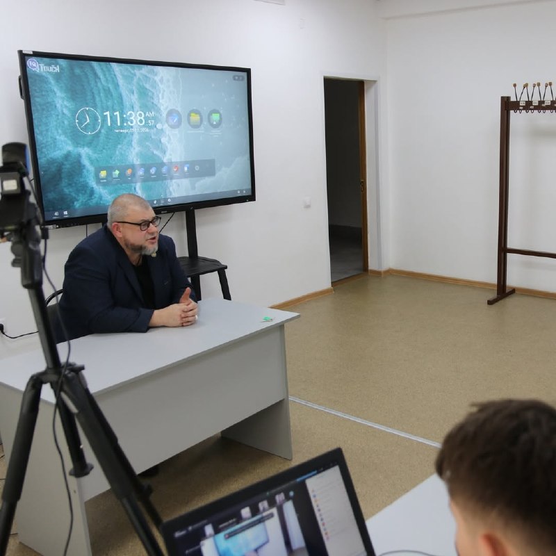 Meeting with the Teachers of Karaganda Higher College “Bolashaq”