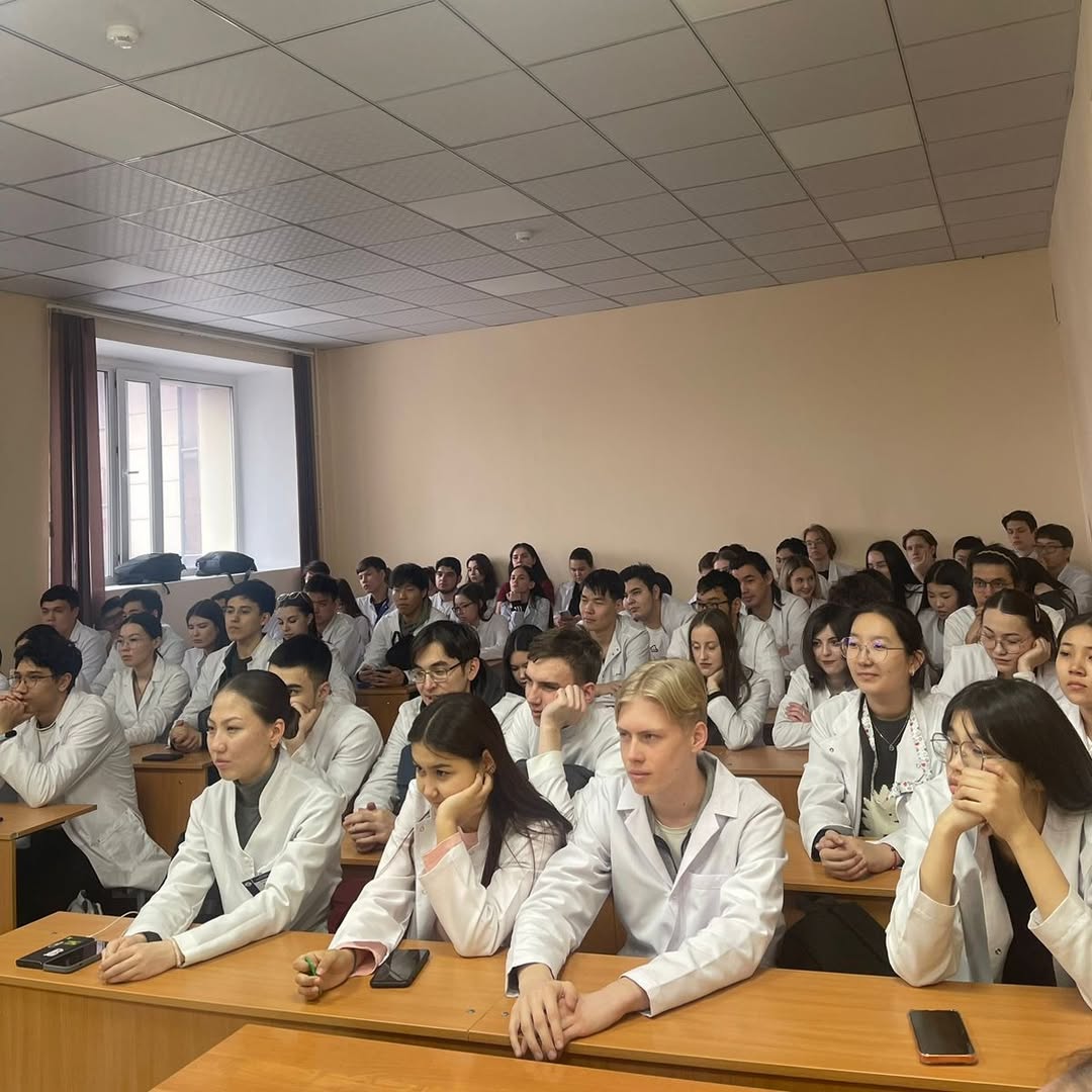 Қарағанды медицина университетінің студенттерімен кездесу