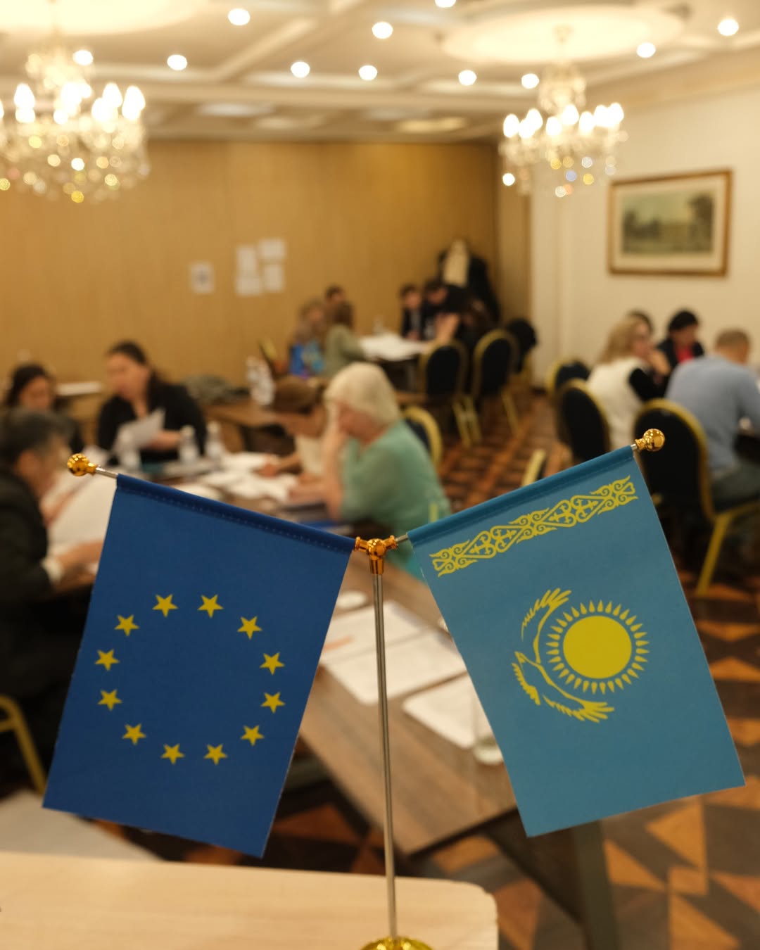 2025 жылғы 12–13 наурыз күндері Астана қаласында «Қоғамдық сараптама технологиялары» атты семинар өтті. Іс-шара «Қоғамдық бақылау» республикалық ҮЕҰ коалициясының мүшелеріне, жетекші ҮЕҰ басшыларына және сарапшылар қауымдастығына арналған оқытудың бірінші кезеңі аясында ұйымдастырылды. Семинарға ҚР Мәдениет және ақпарат министрлігінің Азаматтық қоғам істері комитетінің өкілі қатысты.